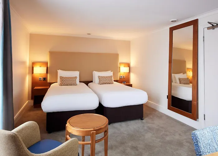 Hotel 4 estrelas: Thistle Trafalgar - Leicester Square